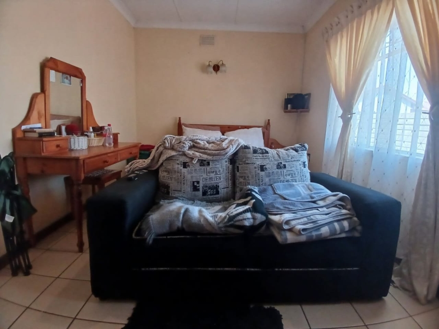4 Bedroom Property for Sale in Ellaton North West